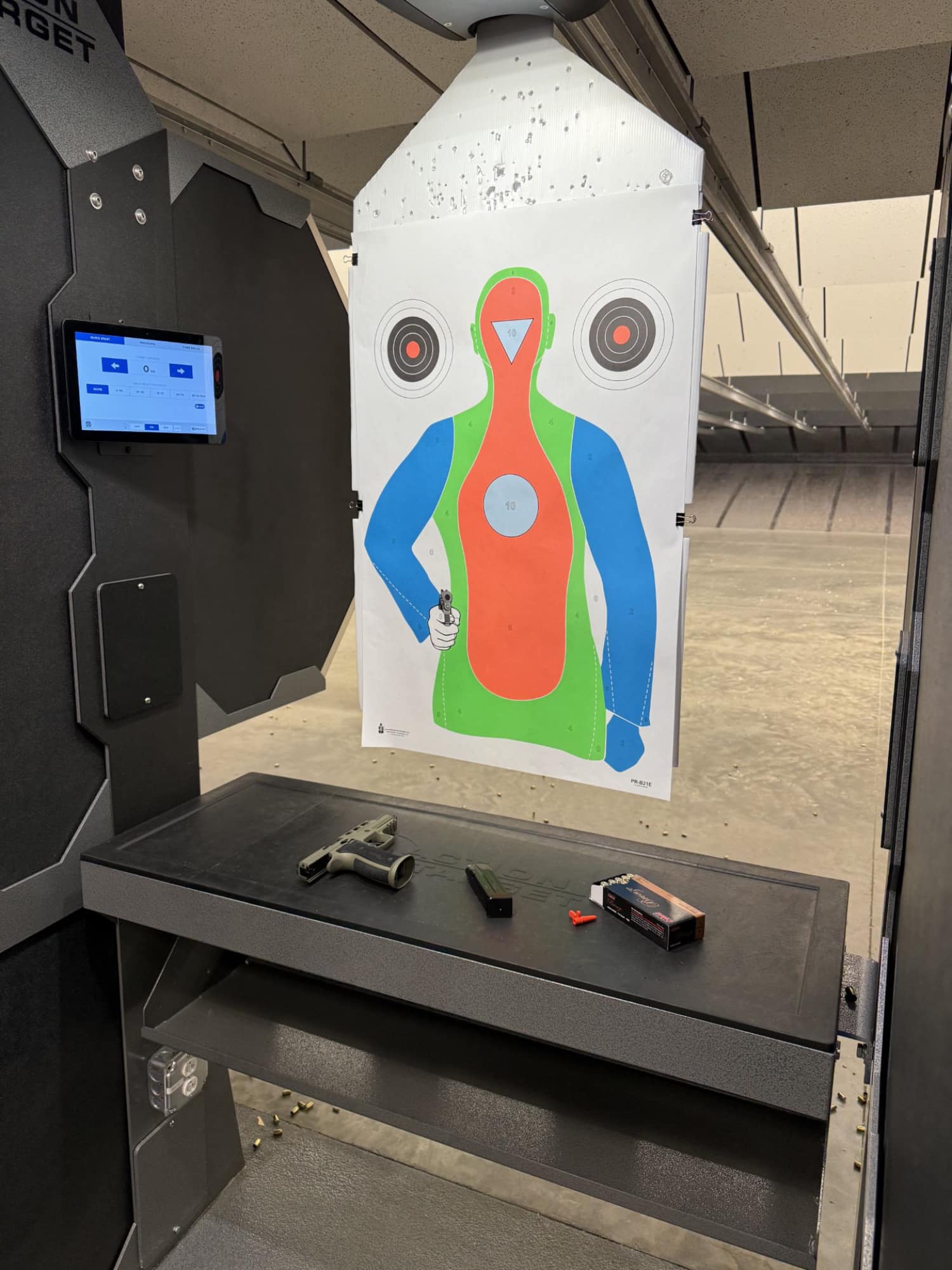 High visiblity target 6